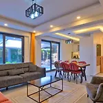 3 Bedroom With Private Pool Villa
