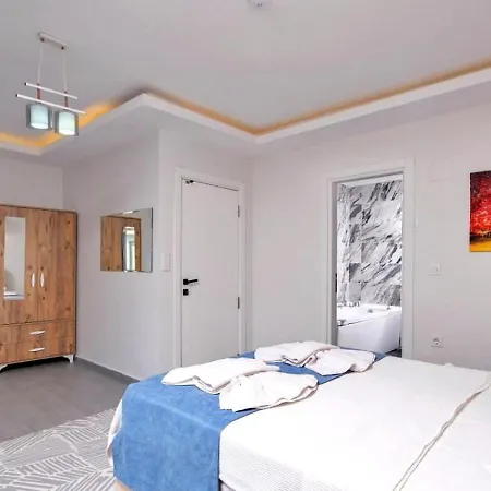 Βίλα 3 Bedroom With Private Pool Φετιγιέ